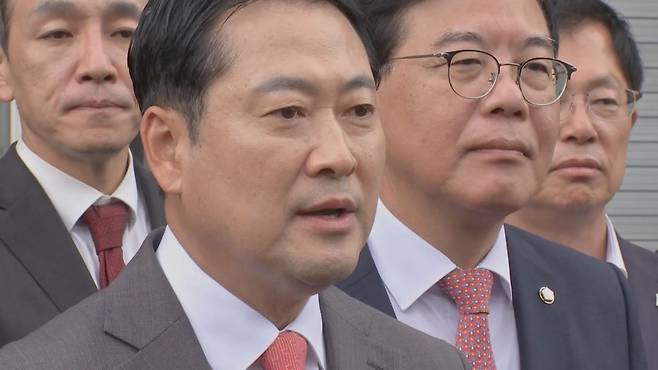 장동혁 국민의힘 대표와 당 지도부