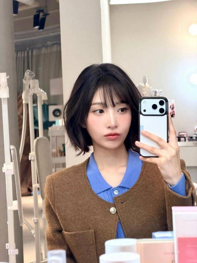 조이가 헌층 성숙해진 근황을 전했다. / 조이 SNS