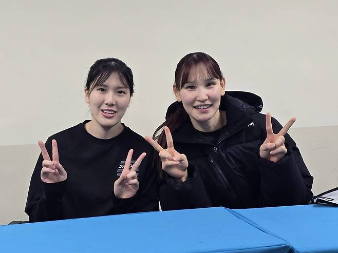 “예전의 몸 상태가 아님을 받아들이기로 했어요”...세터 안혜진의 ‘내려놓음’, 봄 배구 희망 사라져가던 GS칼텍스를 구했다 [남정훈의 오버 더 네트]