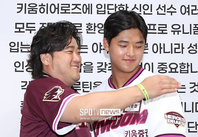 ▲박준현의 올해 1군 마운드 등판은 학교 폭력에 대한 의혹 해소와도 연관이 있을 것으로 예상된다 ⓒ곽혜미 기자