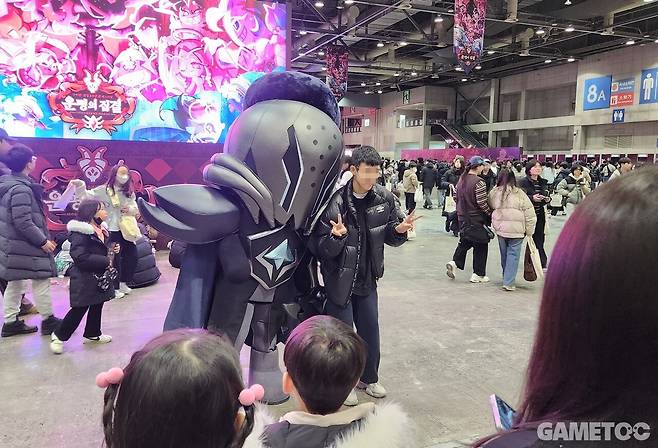 어린아이부터 학생, 회사원 등 각계각층의 방문객이 모였다 (사진=최은상 기자)