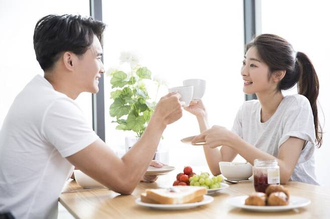 아침에는 단백질과 식이섬유로 이뤄진 식단이 좋다. 사진=클립아트코리아