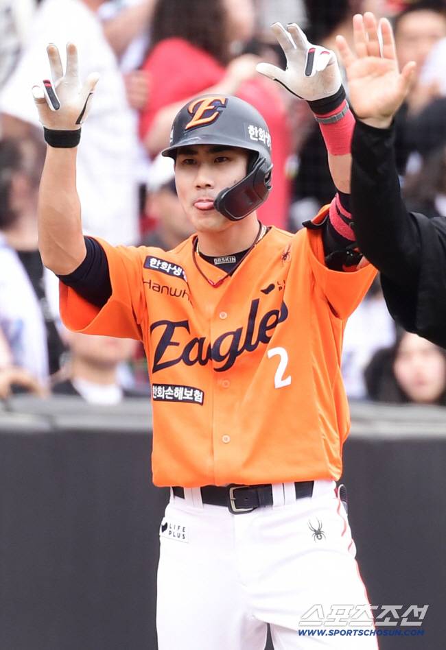 27일 대전 한화생명볼파크에서 열린 한화와 KT의 경기. 7회말 1타점 3루타 날린 심우준. 대전=송정헌 기자songs@sportschosun.com/2025.04.27/