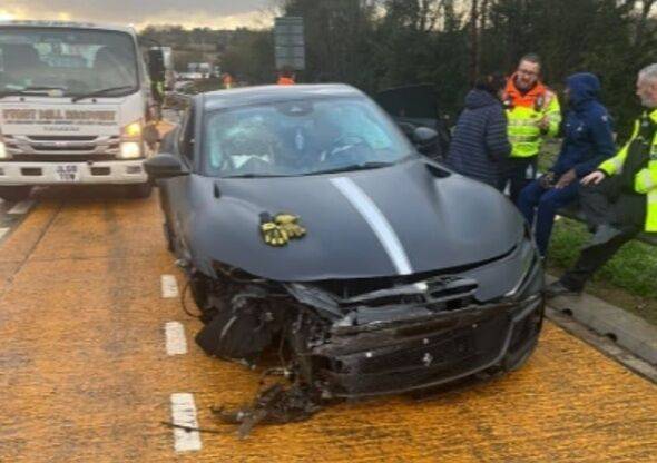 무아니 차량 교통사고/미러