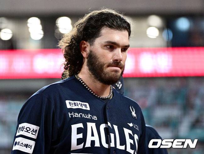 한국 야구 더블A 수준이잖아, 기대치 낮춰라 이렇게까지 혹평을 하다니…폰세·와이스·송성문 다 의심받는다