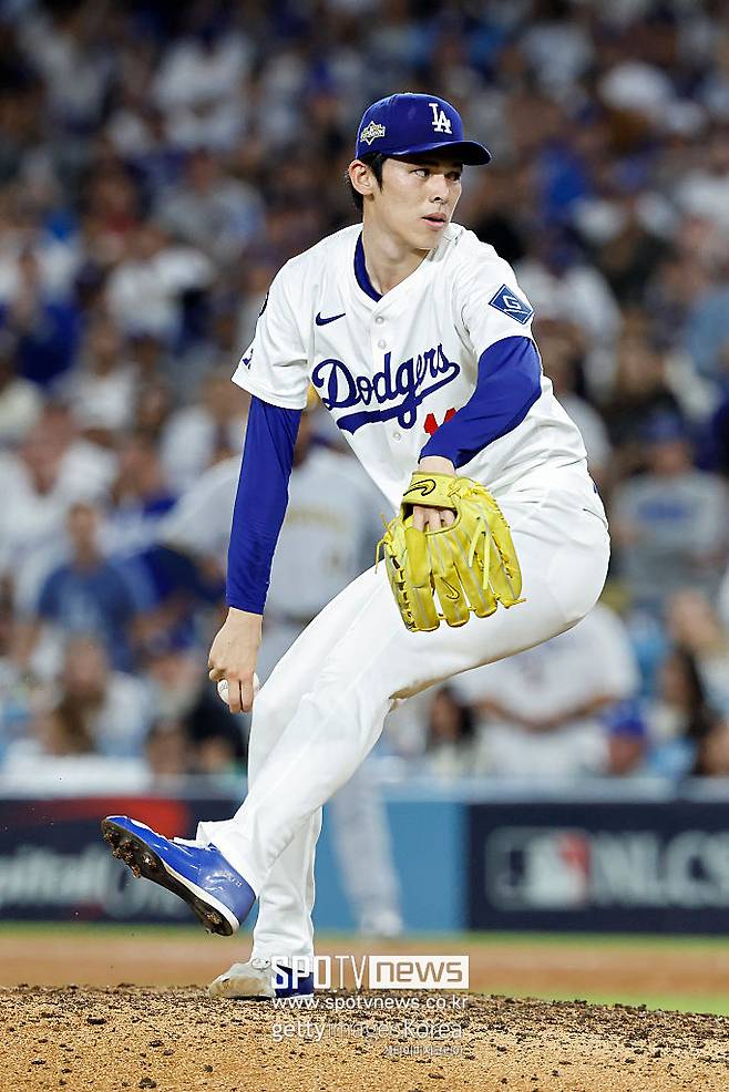 ▲ 내셔널리그 챔피언십시리즈 4차전에 등판한 사사키 로키.