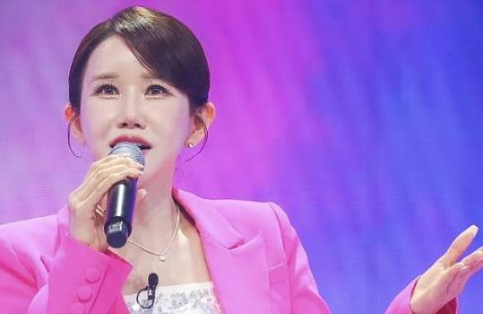 뇌수술 아니라 이마 염증 제거 김다나, '미스트롯4' 경연 중 응급실行 전말