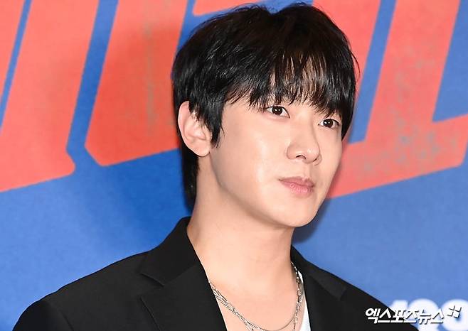 FT아일랜드 최민환, 공연 도중 쓰러져…일시적인 탈진, 안정 취하는 중 [공식]