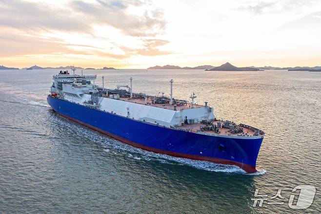 HD현대중공업이 건조해 인도한 초대형 LNG 운반선. (HD현대 제공)