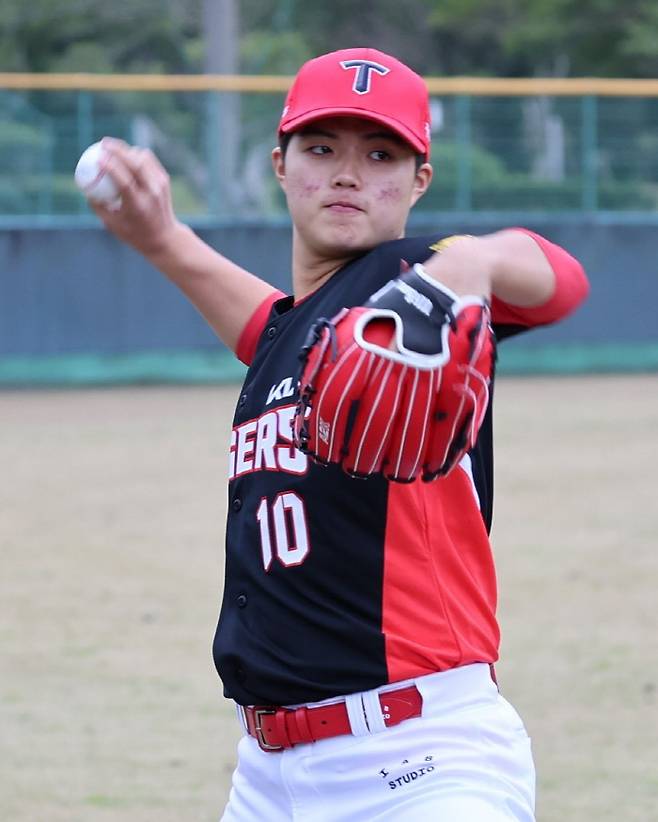 '연봉 폭풍 인상' KIA, 이 선수 각 잡고 키운다…처음 금액 보고 바로 사인, 깜짝 놀랐죠