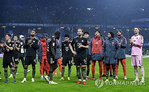 2실점하며 비긴 뮌헨, 김민재는 최하 평점