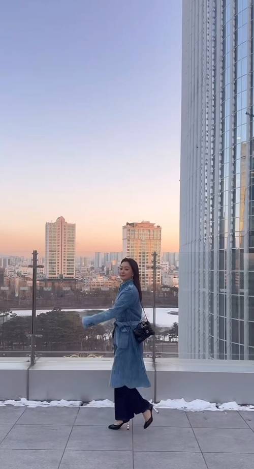 사진=김희선 SNS