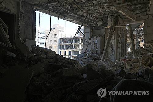 이란 남부에서 발생한 폭발 사고 [AP=연합뉴스 자료사진. 재판매 및 DB 금지]