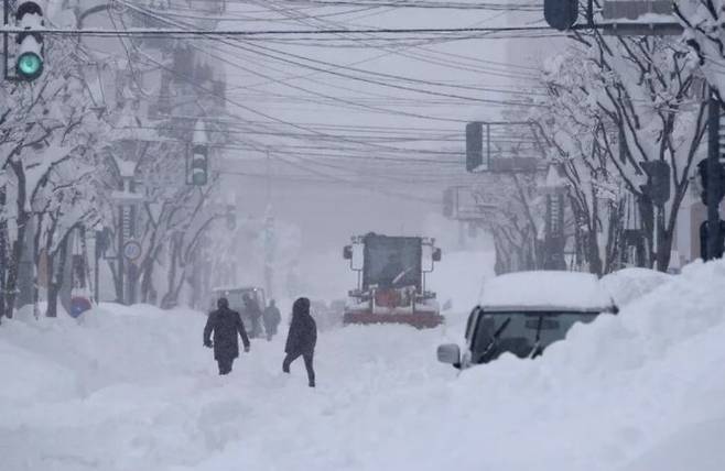 폭설이 쏟아진 일본 홋카이도. AFP 연합뉴스
