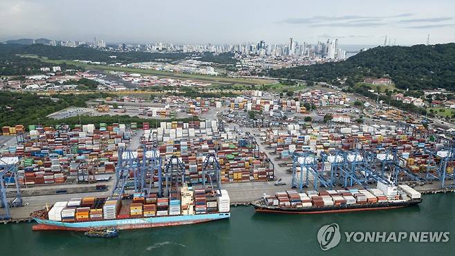 FILES-PANAMA-HONG KONG-US-CHINA-JUSTICE-TRADE-CANAL 홍콩 기업 CK허치슨이 운영해온 파나마운하의 발보아 항 모습 [AFP=연합뉴스]