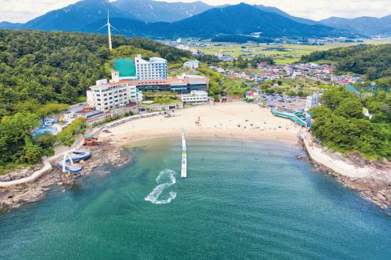 사천 남일대 해수욕장 전경