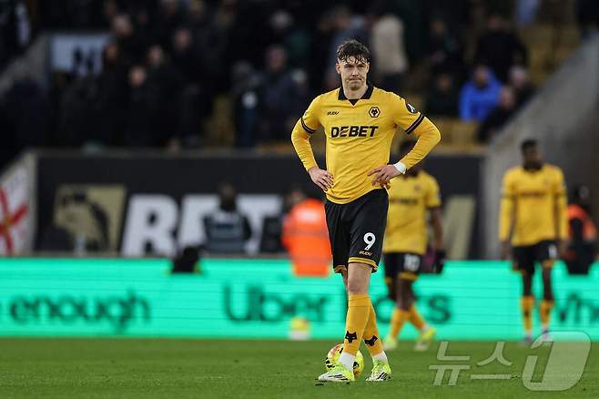 예르겐 스트란 라르센이 울버햄튼을 떠나 크리스털 팰리스로 이적했다. ⓒ AFP=뉴스1