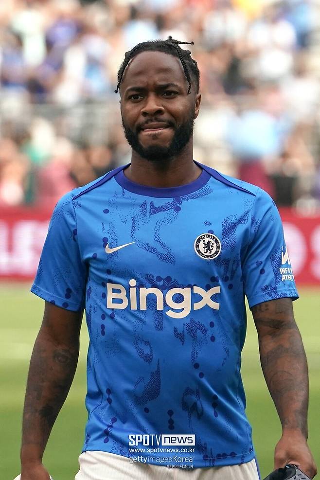 ▲ 첼시와 계약을 해지하며 자유계약(FA) 신분이 된 스털링은 토마스 프랭크 감독 체제의 토트넘에 경험과 공격 옵션을 더할 최적의 조연으로 추천을 받아 언제든 영입 가능한 대상으로 급부상하고 있다.