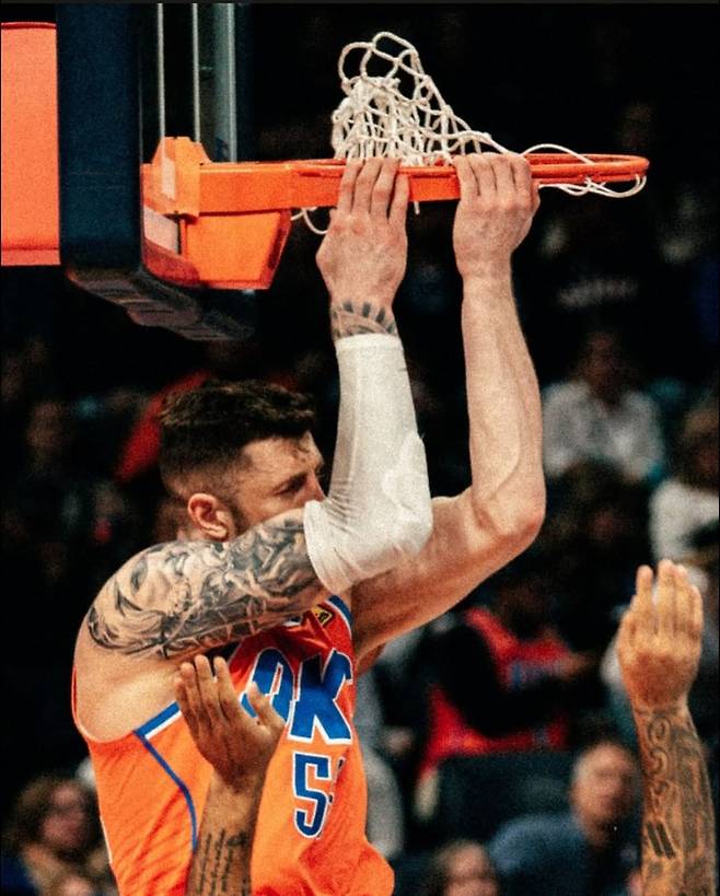 아이재아 하텐슈타인