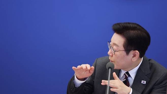 이재명 대통령이 3일 청와대에서 열린 국무회의에서 발언하고 있다. ⓒ뉴시스