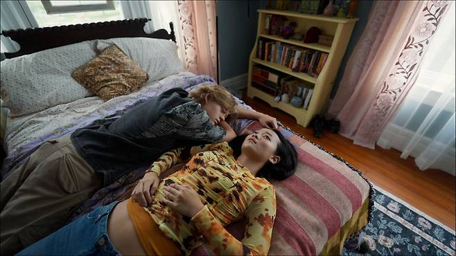 영화 〈프레젠스〉