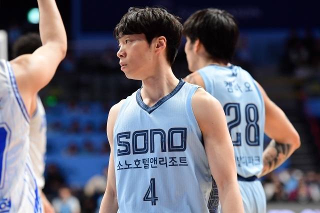 이재도(11점 3리바운드 2어시스트)는 승부를 결정 짓는 기가 막힌 3점슛으로 그동안의 아쉬움을 지웠다. 사진=KBL 제공