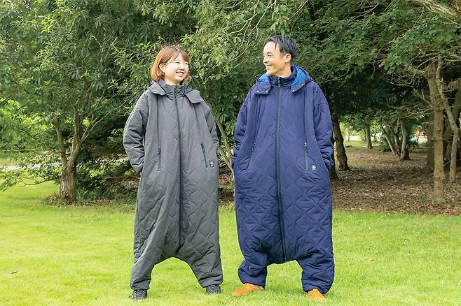일본에서 '입는 보일러(난방)'이라 불리는 방한복 '모몬가'가 인기를 끌고 있다./사진=일본 파브르(Fabre)