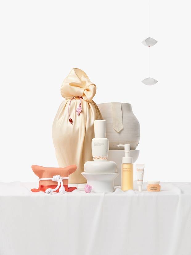 설화수의 설 선물 세트. 사진 제공=아모레퍼시픽