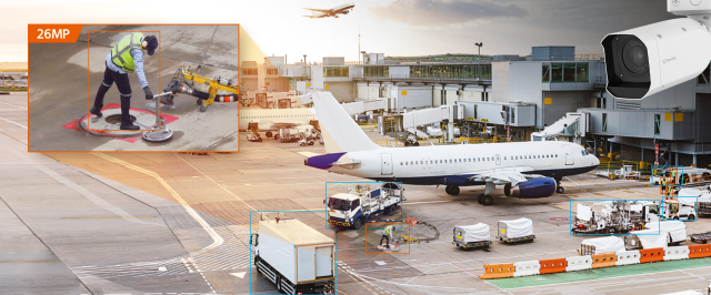 공항 내 작업자 움직임이나 물체 이동을 탐지·분석 하는 한화비전 AI 카메라 [사진=한화비전]