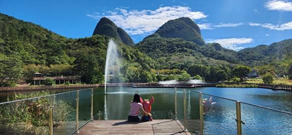 진안 마이산 전경  [사진=진안군 ]