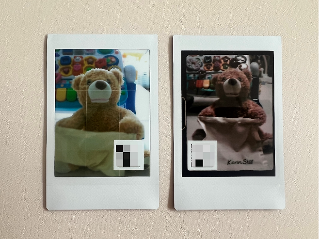 에라스 다이얼을 활용해 촬영한 두 가지 버전의 즉석 사진. 왼쪽은 2020년, 오른쪽은 1960년 모드로 촬영했다. [박혜림 기자/rim@]