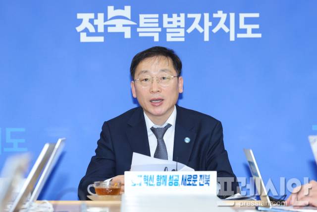 ▲ 노홍석 전북도 행정부지사가 5일 ‘2026년 설 명절 민생안정 종합대책’을 발표하고 있다. ⓒ전북도