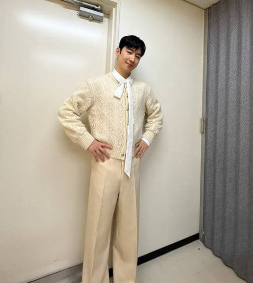 사진=이제훈 SNS