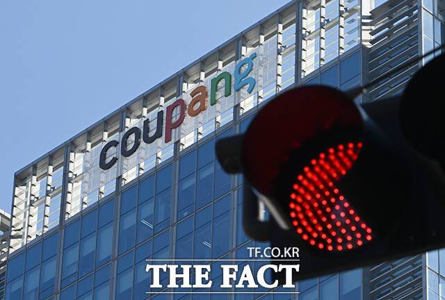 쿠팡의 대규모 개인정보 유출 사태 피해자들이 쿠팡 미국 모회사를 상대로 미국 법원에서 징벌적 손해배상을 청구하는 집단소송을 6일(현지시간) 제기했다. /박헌우 기자