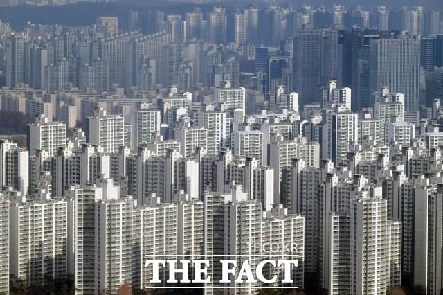 이재명 대통령이 다주택자 양도세 중과 유예는 없다고 못 박으면서 부동산 시장에 매물이 나올지 주목된다. /남윤호 기자