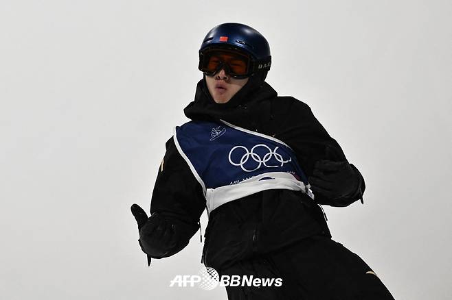 2026 밀라노·코르티나담페초 스노보드 남자 빅에어에서 동메달을 차지한 중국 쑤위밍. /AFPBBNews=뉴스1