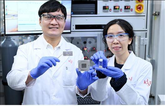 KIST 연구팀, 차세대 수전해 촉매 소재 개발 [KIST 제공. 재판매 및 DB 금지]