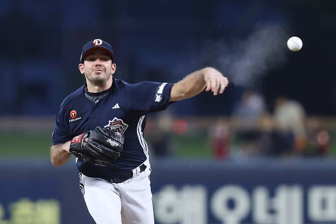 잭 로그. 두산베어스 제공