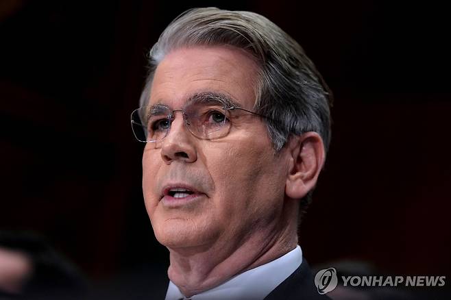 미 상원 청문회 출석한 베선트 장관 [AP 연합뉴스 자료사진]