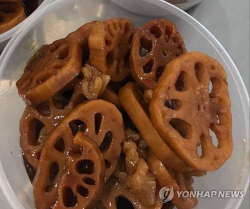 연근 조림 [연합뉴스 자료사진]