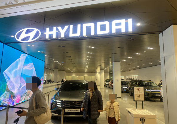 스타필드 고양 현대 매장 입구. / 사진=송선웅 기자