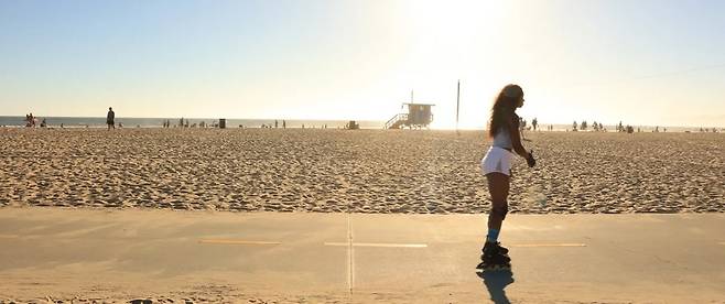 베니스 비치(로스앤젤레스관광청 누리집 갈무리)