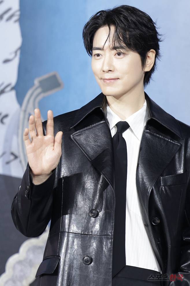 넷플릭스 시리즈 '레이디 두아' 제작발표회에 참석한 이준혁. 2026.2.10 ⓒ이혜영 기자 lhy@hankooki.com