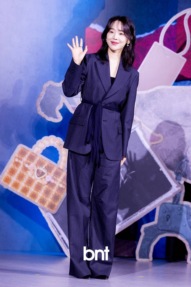 ‘레이디 두아’ 신혜선 “이준혁 눈썹 개수 알 정도로 완전히 집중했다” (제공: bnt)