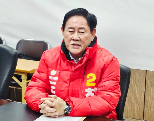 6·3 지방선거 경북도지사에 출마한 최경환 전 경제부총리. /뉴스1