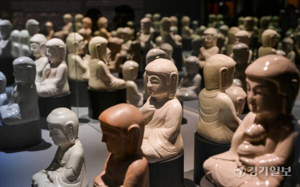 ��⵵�ڹ��� ���� 30�ֳ��� ������ ���� Ư���� �����ļ��� : ���Ľ����� �������衯���� ������ �� �ִ� ���Ľ����� ��õ���� ���ںһ� �Ϻ�. �����Ա���