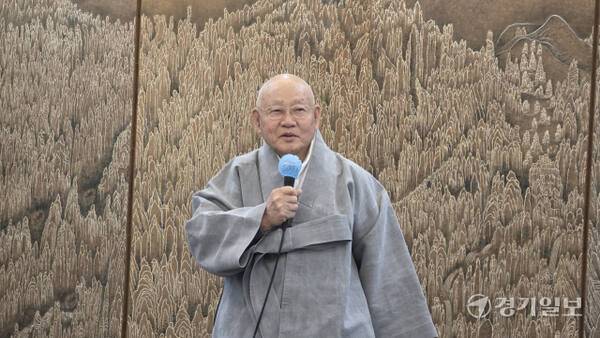 ���� 9�� ���� ��������ȸ���� ���Ľ����� ��ǰ ���迡 ��� ö���� �����ϰ� �ִ�. ���ļ���(��������)�� ������ ���İ� Ǯ��� ������ �������� ����, ������ ���� �ǹ��Ѵ�. �̳������