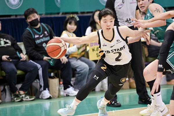 허예은은 지난 9일 하나은행과 경기에서 승리를 이끌었다. 사진 제공= WKBL
