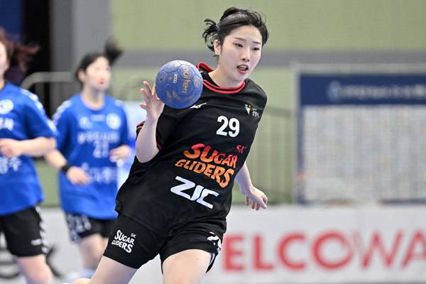 사진 드리블하는 SK슈가글라이더즈 윤예진