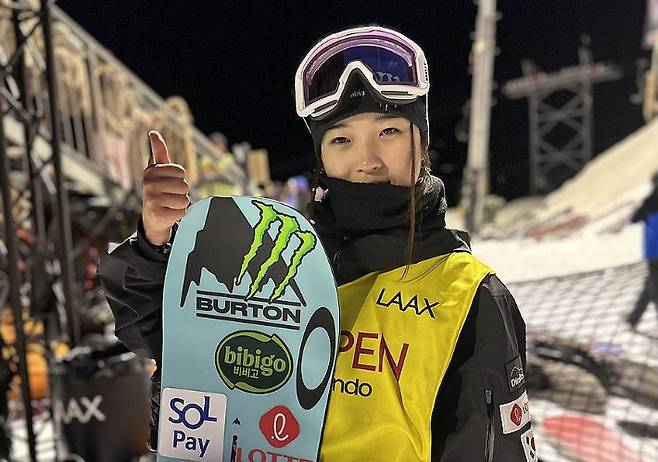 최가온, 스노보드 월드컵 시즌 3번째 우승. 올댓스포츠 제공